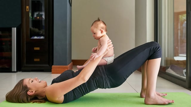 La remise en forme postpartum : les recommandations ont vraiment changé